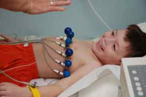 Почему у ребенка может болеть сердце причины жалоб симптомы и лечение